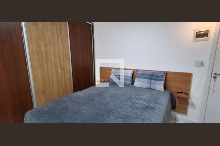 Casa à venda com 180m², 3 quartos e 2 vagas Casa à venda com 180m², 3 quartos e 2 vagasSuíte