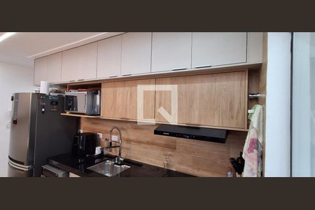 Casa à venda com 180m², 3 quartos e 2 vagas Casa à venda com 180m², 3 quartos e 2 vagasCozinha