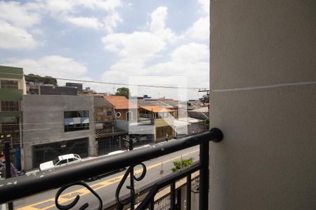 Casa para alugar com 80m², 3 quartos e 2 vagas Casa para alugar com 80m², 3 quartos e 2 vagasVaranda