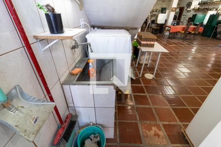 Casa à venda com 243m², 3 quartos e 1 vagaÁrea de Serviço