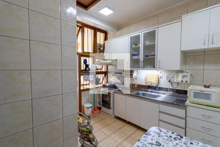 Casa à venda com 243m², 3 quartos e 1 vagaCozinha