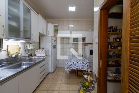 Casa à venda com 243m², 3 quartos e 1 vagaCozinha