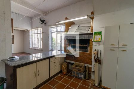 Casa à venda com 243m², 3 quartos e 1 vagaÁrea de Serviço