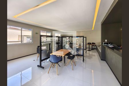 Apartamento para alugar com 60m², 2 quartos e sem vaga Apartamento para alugar com 60m², 2 quartos e sem vagaÁrea comum - Salão de festas
