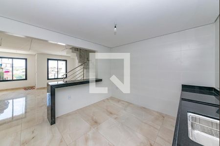 Casa à venda com 170m², 3 quartos e 2 vagas Casa à venda com 170m², 3 quartos e 2 vagasCozinha