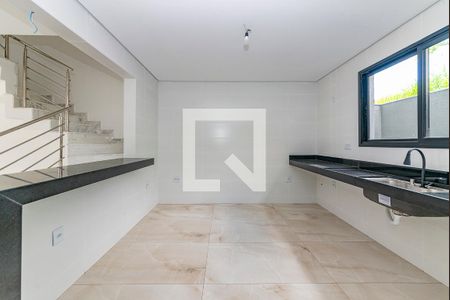 Casa à venda com 170m², 3 quartos e 2 vagas Casa à venda com 170m², 3 quartos e 2 vagasCozinha