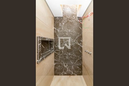 Casa à venda com 170m², 3 quartos e 2 vagas Casa à venda com 170m², 3 quartos e 2 vagasBanheiro da Suíte