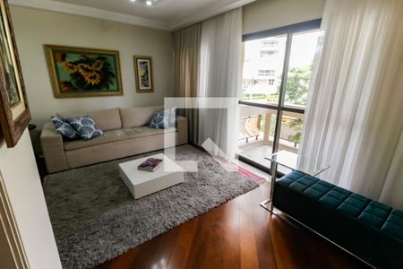 Apartamento para alugar com 117m², 3 quartos e 3 vagas Apartamento para alugar com 117m², 3 quartos e 3 vagasSala