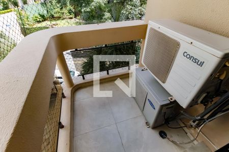 Apartamento para alugar com 117m², 3 quartos e 3 vagas Apartamento para alugar com 117m², 3 quartos e 3 vagasVaranda - Suíte