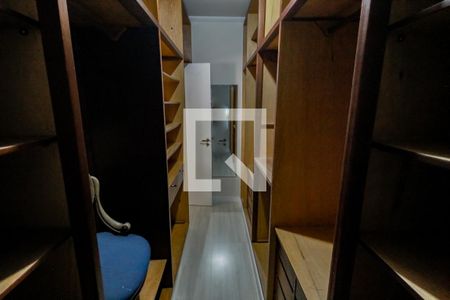 Apartamento para alugar com 117m², 3 quartos e 3 vagas Apartamento para alugar com 117m², 3 quartos e 3 vagasCloset da suíte