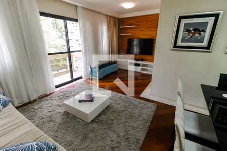 Apartamento para alugar com 117m², 3 quartos e 3 vagas Apartamento para alugar com 117m², 3 quartos e 3 vagasSala
