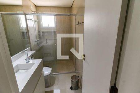 Apartamento para alugar com 117m², 3 quartos e 3 vagas Apartamento para alugar com 117m², 3 quartos e 3 vagasBanheiro da Suíte