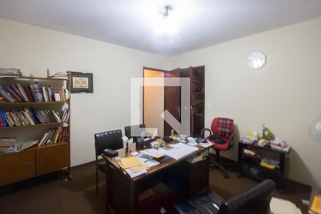 Casa à venda com 102m², 3 quartos e 1 vagaSuíte