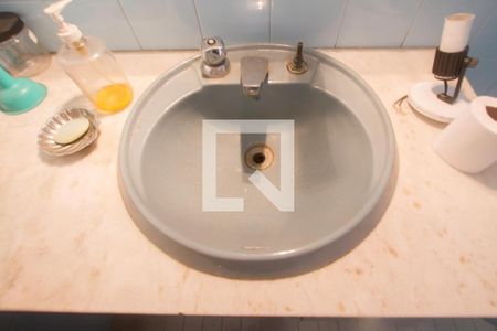 Casa à venda com 102m², 3 quartos e 1 vagaBanheiro