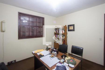 Casa à venda com 102m², 3 quartos e 1 vagaSuíte