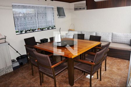 Casa de condomínio à venda com 147m², 3 quartos e 2 vagasDetalhe - Espaço Gourmet