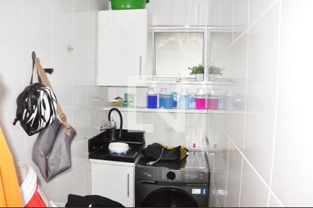 Casa de condomínio à venda com 147m², 3 quartos e 2 vagasDetalhe - Área de Serviço