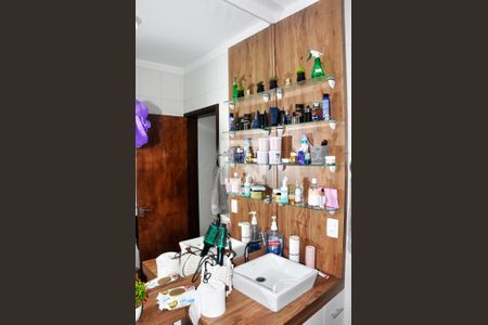 Casa de condomínio à venda com 147m², 3 quartos e 2 vagasDetalhe - Suíte