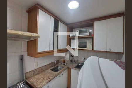 Apartamento à venda com 31m², 1 quarto e sem vaga