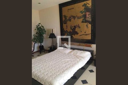 Casa à venda com 723m², 6 quartos e 8 vagas