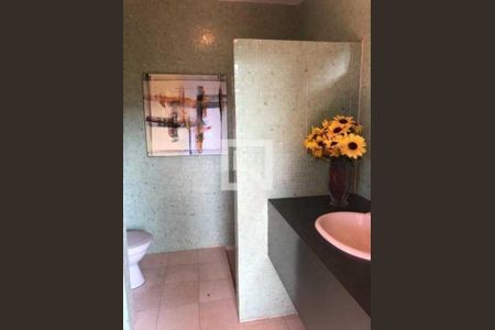 Casa à venda com 723m², 6 quartos e 8 vagas