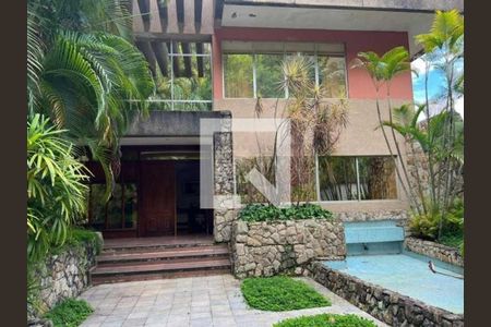 Casa à venda com 723m², 6 quartos e 8 vagas