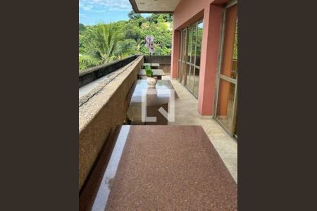 Casa à venda com 723m², 6 quartos e 8 vagas