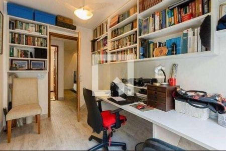 Casa à venda com 183m², 3 quartos e 2 vagas