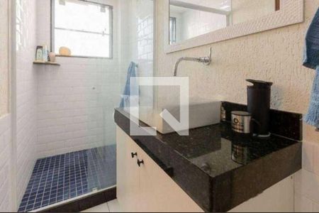 Casa à venda com 183m², 3 quartos e 2 vagas