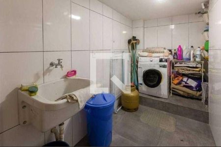 Casa à venda com 183m², 3 quartos e 2 vagas