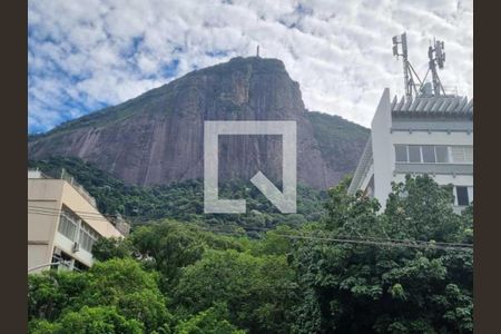 Apartamento à venda com 84m², 3 quartos e sem vaga