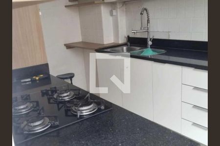 Apartamento à venda com 84m², 3 quartos e sem vaga