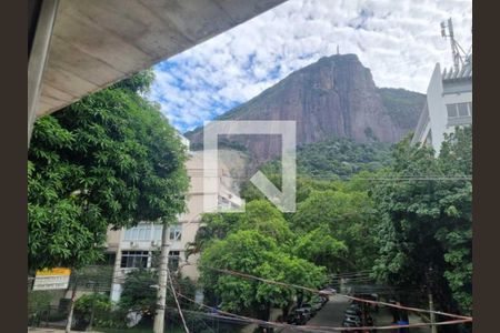 Apartamento à venda com 84m², 3 quartos e sem vaga