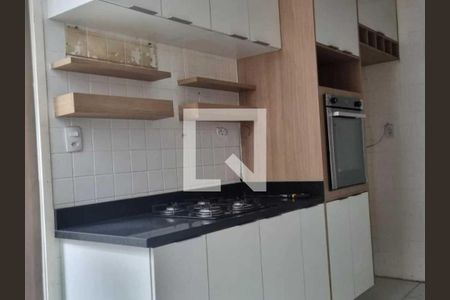 Apartamento à venda com 84m², 3 quartos e sem vaga