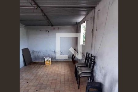 Casa à venda com 214m², 4 quartos e 5 vagas