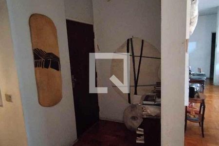 Apartamento à venda com 246m², 4 quartos e 1 vaga