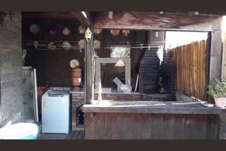 Apartamento à venda com 302m², 5 quartos e 1 vaga