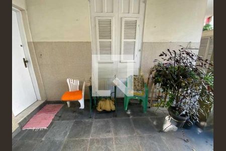 Apartamento à venda com 80m², 2 quartos e sem vaga