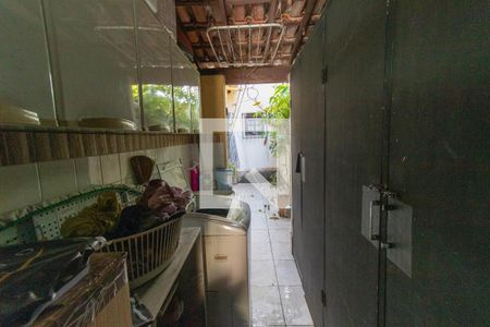 Casa à venda com 150m², 3 quartos e 3 vagas Casa à venda com 150m², 3 quartos e 3 vagasÁrea de Serviço