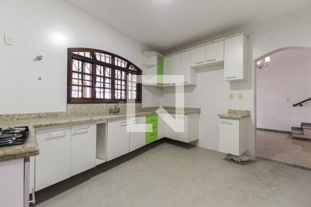 Casa para alugar com 180m², 2 quartos e 3 vagas Casa para alugar com 180m², 2 quartos e 3 vagasCozinha