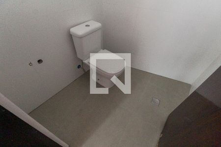 Casa para alugar com 180m², 2 quartos e 3 vagas Casa para alugar com 180m², 2 quartos e 3 vagasBanheiro - Área de lazer - Churrasqueira