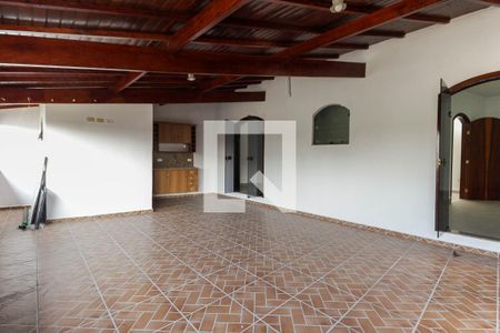 Casa para alugar com 180m², 2 quartos e 3 vagas Casa para alugar com 180m², 2 quartos e 3 vagasÁrea de lazer - Churrasqueira