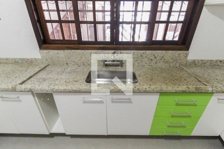 Casa para alugar com 180m², 2 quartos e 3 vagas Casa para alugar com 180m², 2 quartos e 3 vagasCozinha