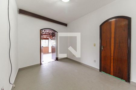 Casa para alugar com 180m², 2 quartos e 3 vagas Casa para alugar com 180m², 2 quartos e 3 vagasQuarto 2