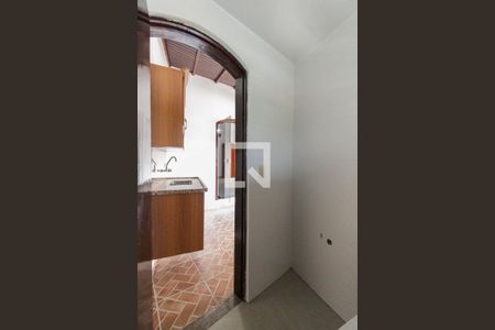 Casa para alugar com 180m², 2 quartos e 3 vagas Casa para alugar com 180m², 2 quartos e 3 vagasBanheiro - Área de lazer - Churrasqueira