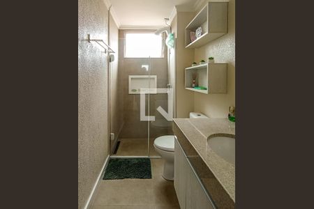 Banheiro de apartamento para alugar com 1 quarto, 50m² em Farroupilha, Porto Alegre