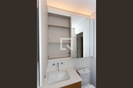 Apartamento à venda com 132m², 3 quartos e 3 vagasBanheiro Social