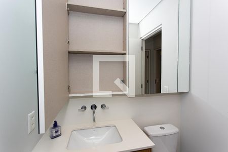 Apartamento à venda com 132m², 3 quartos e 3 vagasBanheiro Social