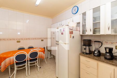 Casa de condomínio à venda com 121m², 2 quartos e 2 vagasCozinha