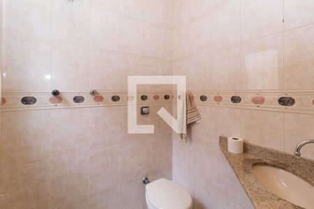 Casa de condomínio à venda com 121m², 2 quartos e 2 vagasBanheiro da Suíte 1